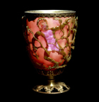 Photo of the Lycurgus Cup at the British Museum, lit from within